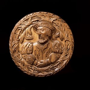 Huonekalut ja erilaiset esineet 1100- ja 1300-luvuilta